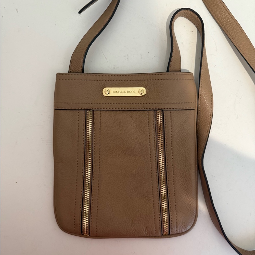 MICHAEL Michael Kors Moxley Crossbody Moto Bag Small Khaki Tan Taupe Leather
